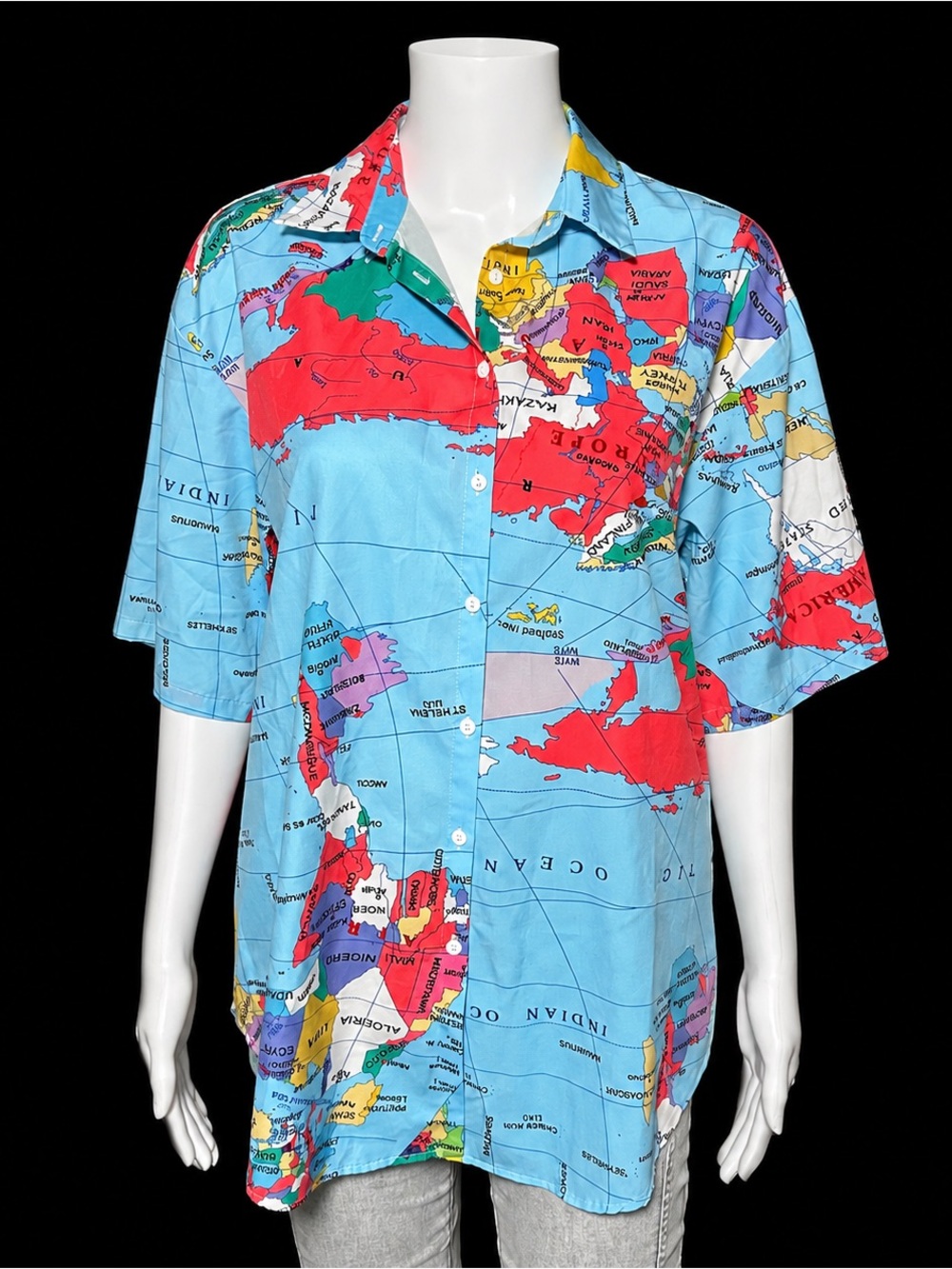 SHEIN “Cheater’s Shirt” World Map Print Button-Up Top Size Medium Travel Novelty